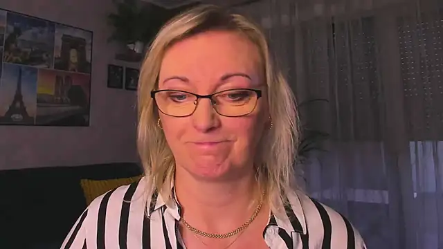 Вебкам-шоу vanessa_chat