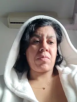 Molly_newman6 Show in webcam