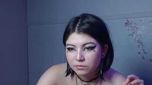 Ginebra_Sensual's Live XXX Chat