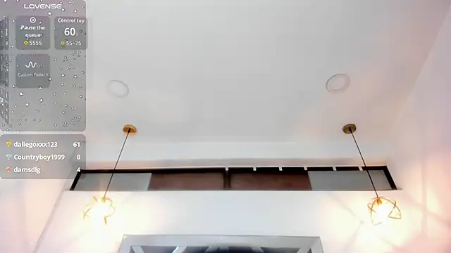 Hanna_Cornee_ Adlı Modelin Canlı XXX Sohbeti