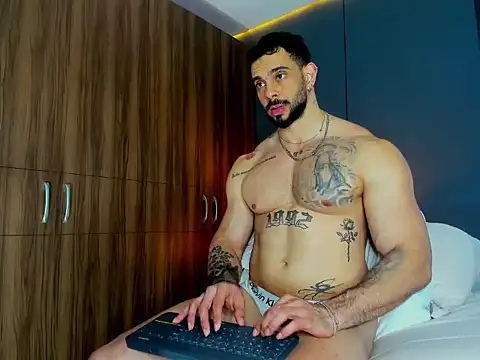 Онлайн чат XXX massimo_visconti