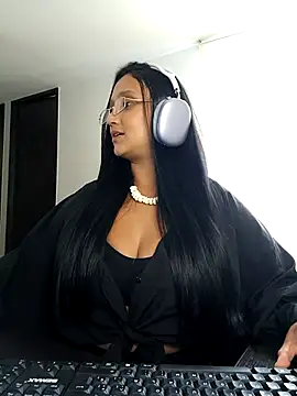 Esmeralda333 라이브 XXX 채팅