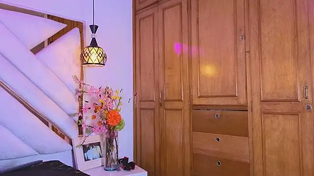 zoevg ওয়েবক্যাম শো