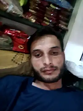 Beinghorny83 Webcam-Show