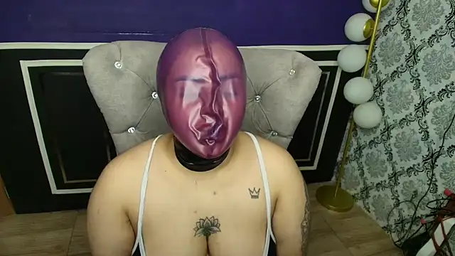 CelestteSweett Adlı Modelin Canlı XXX Sohbeti