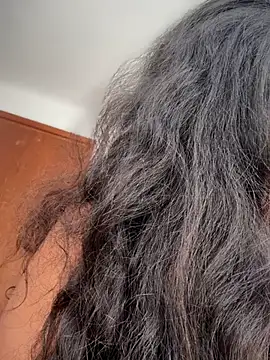 Peach_Girll Adlı Modelin Canlı XXX Sohbeti