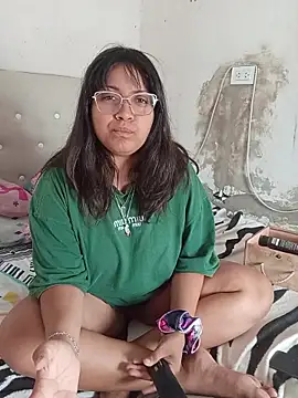 dulce_marrr élő XXX-chatje