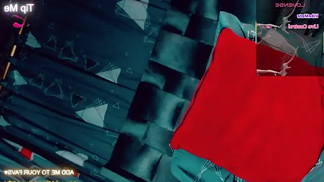 CharlotteBigCock's Live XXX Chat