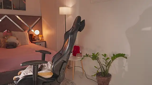 XXX chat uživo modela KateOwens