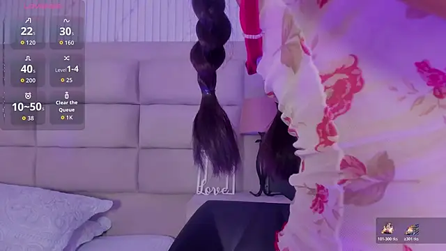 แชท XXX สดของ CarolineFyre