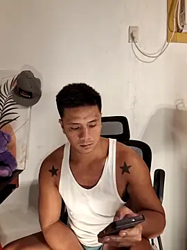 Chat +18 de Felix_Asher ao vivo