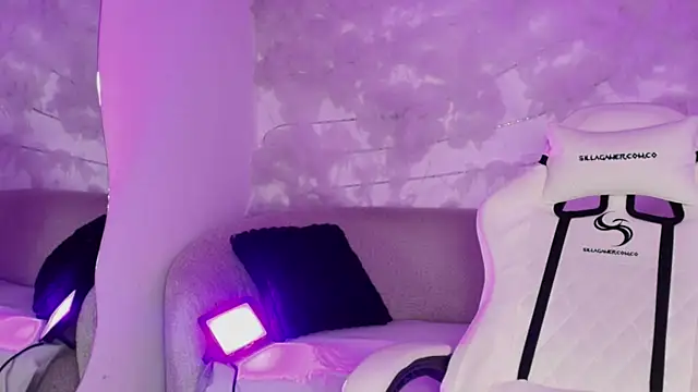 Niicky_Sweet 即時 XXX 聊天