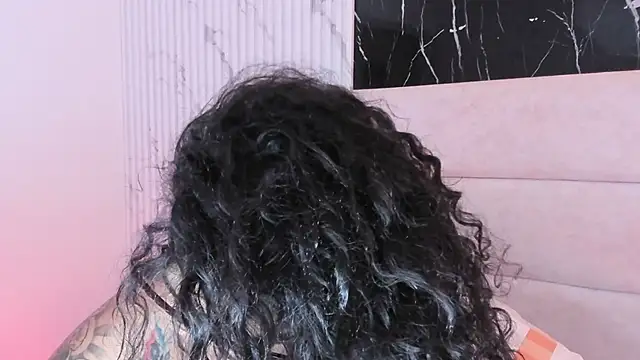 ReginavegaaのライブXXXチャット