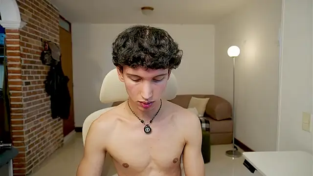 Вебкам-шоу boream