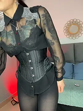 แชท XXX สดของ Esmeralda_CO