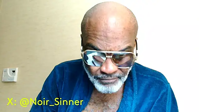 sinnernoir – Kamerová šou