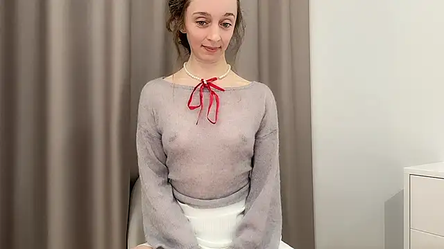 ShySchoolGirl's Live XXX Chat