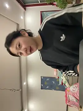 Show modela LXR668866 na web-kameri