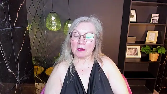 NataliMellow 即時 XXX 聊天