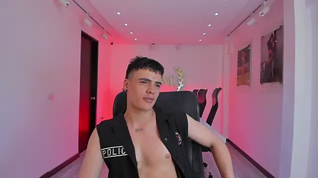 BenitoSaenz Live XXX-Chat