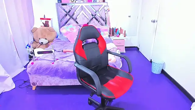 XXX chat uživo modela Luna_Analya