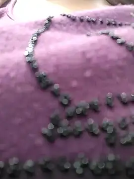 XXX chat uživo modela _Saraqueen