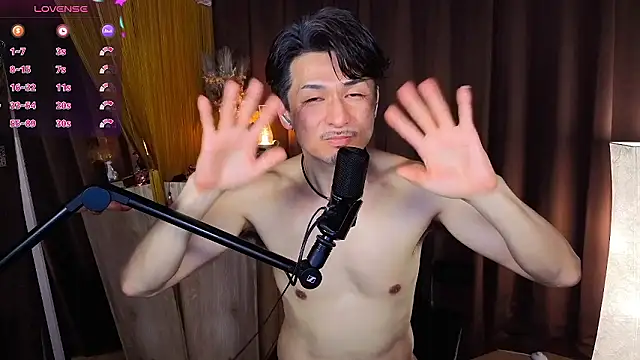 HARU_STRIKEのライブXXXチャット