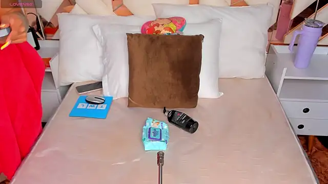 CintiaVega 现场XXX聊天