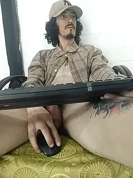 sk8-boy Show in webcam