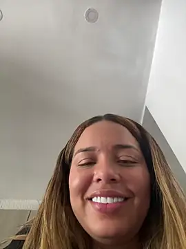 Kira_Spiicy 现场XXX聊天