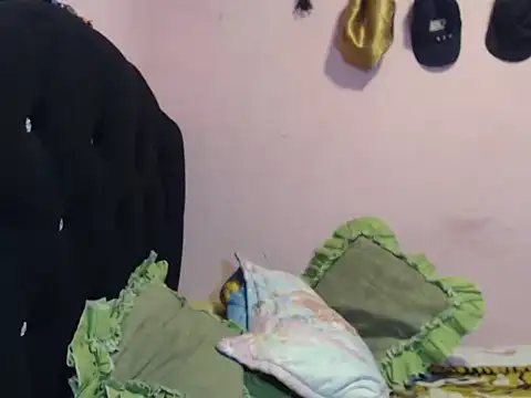 Cronos_Hot_8 élő XXX-chatje