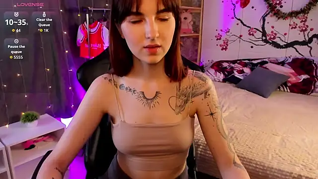 VittoriaNix ওয়েবক্যাম শো