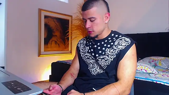 Markboyl: απευθείας συνομιλία ΧΧΧ