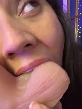 mahia_queen's Live XXX Chat