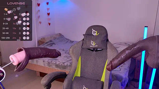 Chat XXX en directo de LeksaCandy