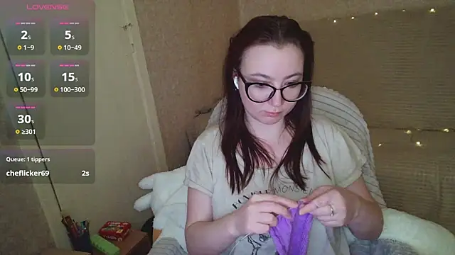 Micky_Wood Chat XXX in diretta