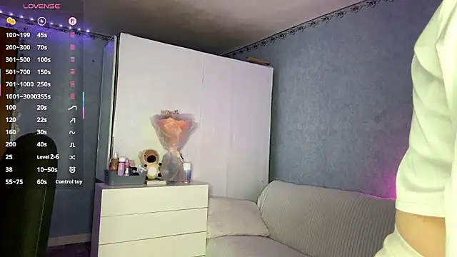 Chat +18 de Lia_rise ao vivo