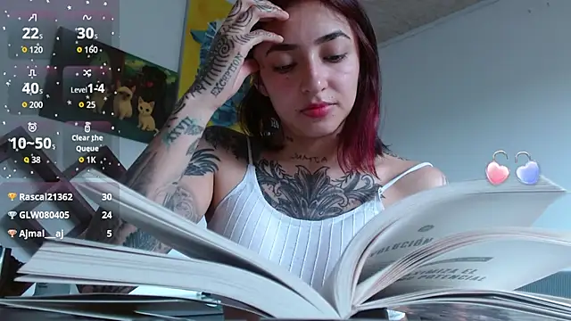 ZoeBakers_'s Live XXX Chat