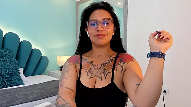 sharlott18n Live XXX chat