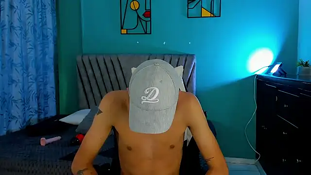 Maikol_OrtizのライブXXXチャット