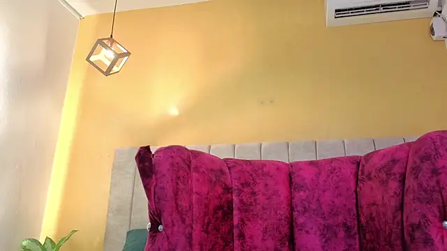 lexyfyre's Live Chat Room