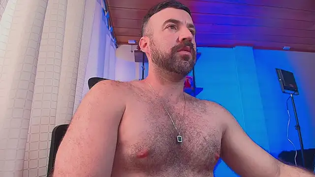 Živý XXX chat ADONIS_ART01