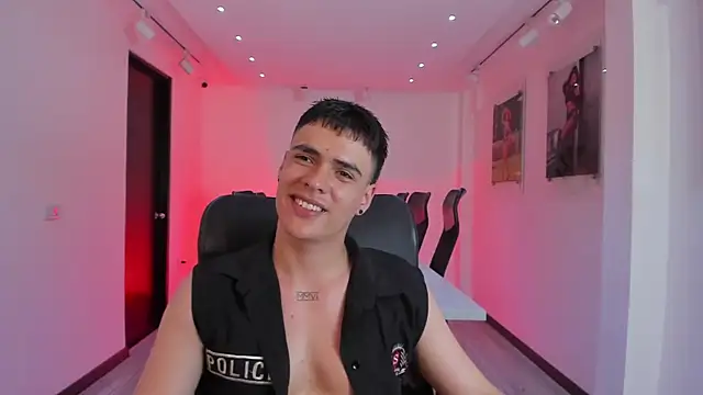 BenitoSaenz 라이브 XXX 채팅