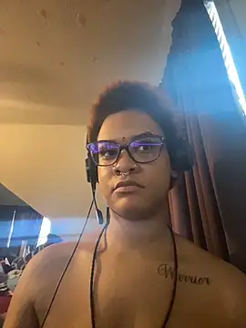 XXX chat uživo modela nickytheehawtie