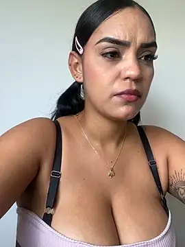 Živý XXX chat Sara-77