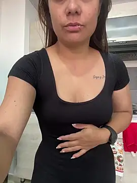 Pretty__Milfn Live XXX chat