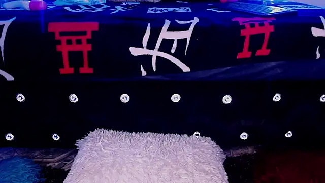 lunabloom2's Live XXX Chat