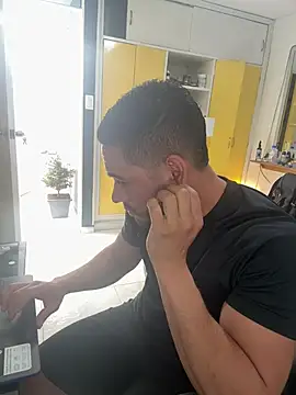 Czat XXX na żywo – amon_1998