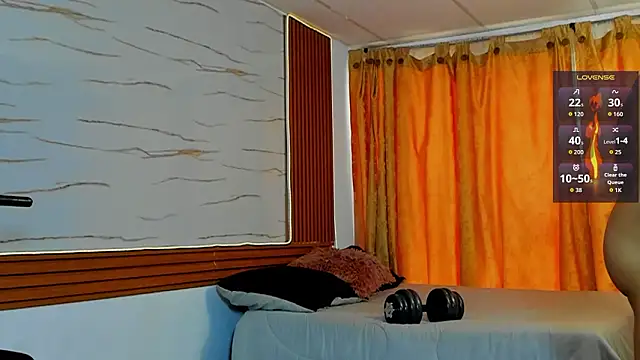 ChoreyTaiylor 라이브 XXX 채팅