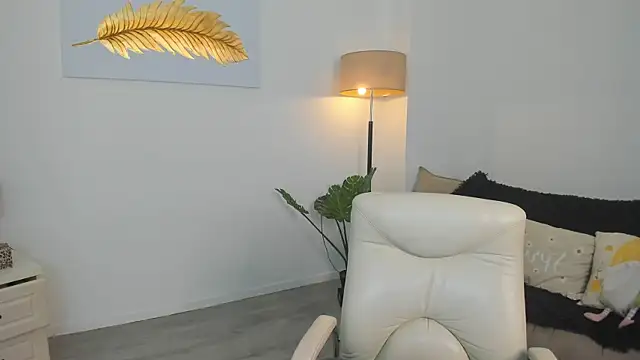 Kylie_Kathy Show Webcam